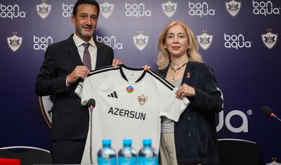 "Qarabağ" tanınmış brendlə rəsmi tərəfdaşlıq müqaviləsi imzaladı -