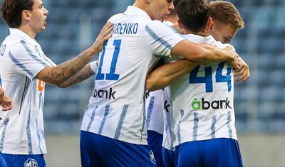 “Dinamo” hansı futbolu oynayır?