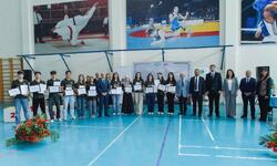 https://www.sportinfo.az/idman_xeberleri/sahmat/257113.html