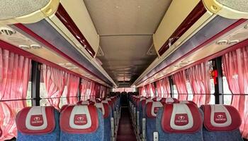 "Kəpəz"in avtobusu gerçəkdə nə vəziyyətdədir? - VİDEO+FOTO