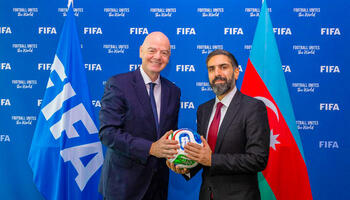 FIFA prezidenti Azərbaycandakı dünya çempionatı üçün kimlərlə danışıqlar aparıb?