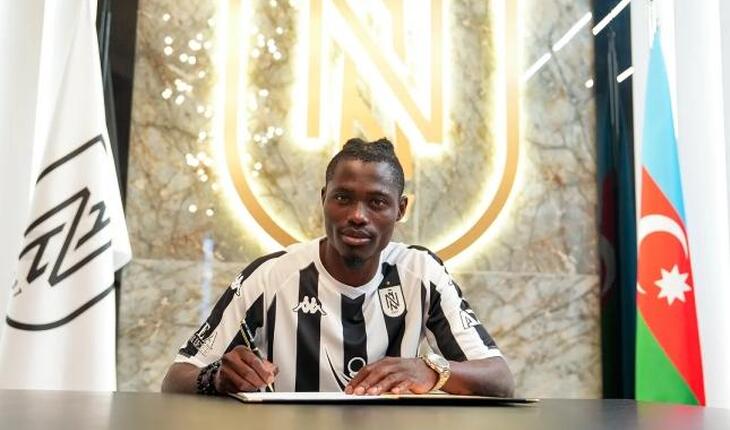 "Neftçi" nigeriyalı mərkəz hücumçusu transfer etdi