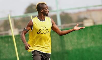 "Qarabağ"la oyunun hazırlığına başladılar - "Neftçi"dən