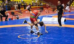https://www.sportinfo.az/idman_xeberleri/gules/262794.html